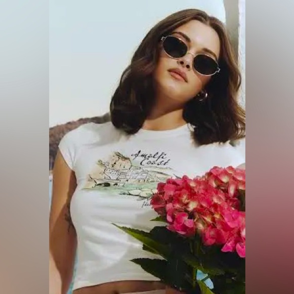 Cropped Tee
